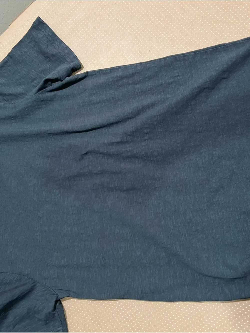 Roark Men's Classic Crew Neck Organic Cotton Dark Gray Pocket T-Shirt (M) - Picture 4 of 12